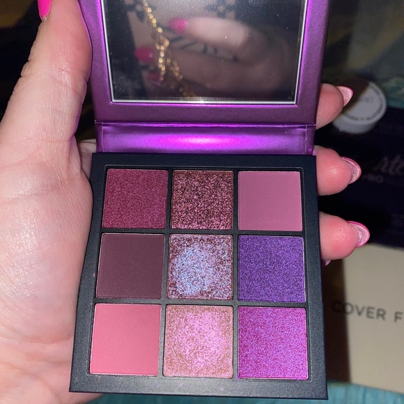 Makeup Bundle - Picture 3 of 6